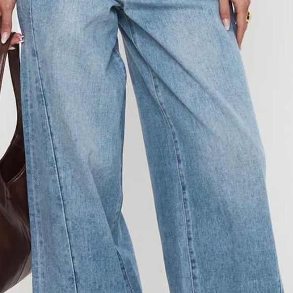 Classic Blue Wide-Leg Women Jeans - Picture 2 of 16